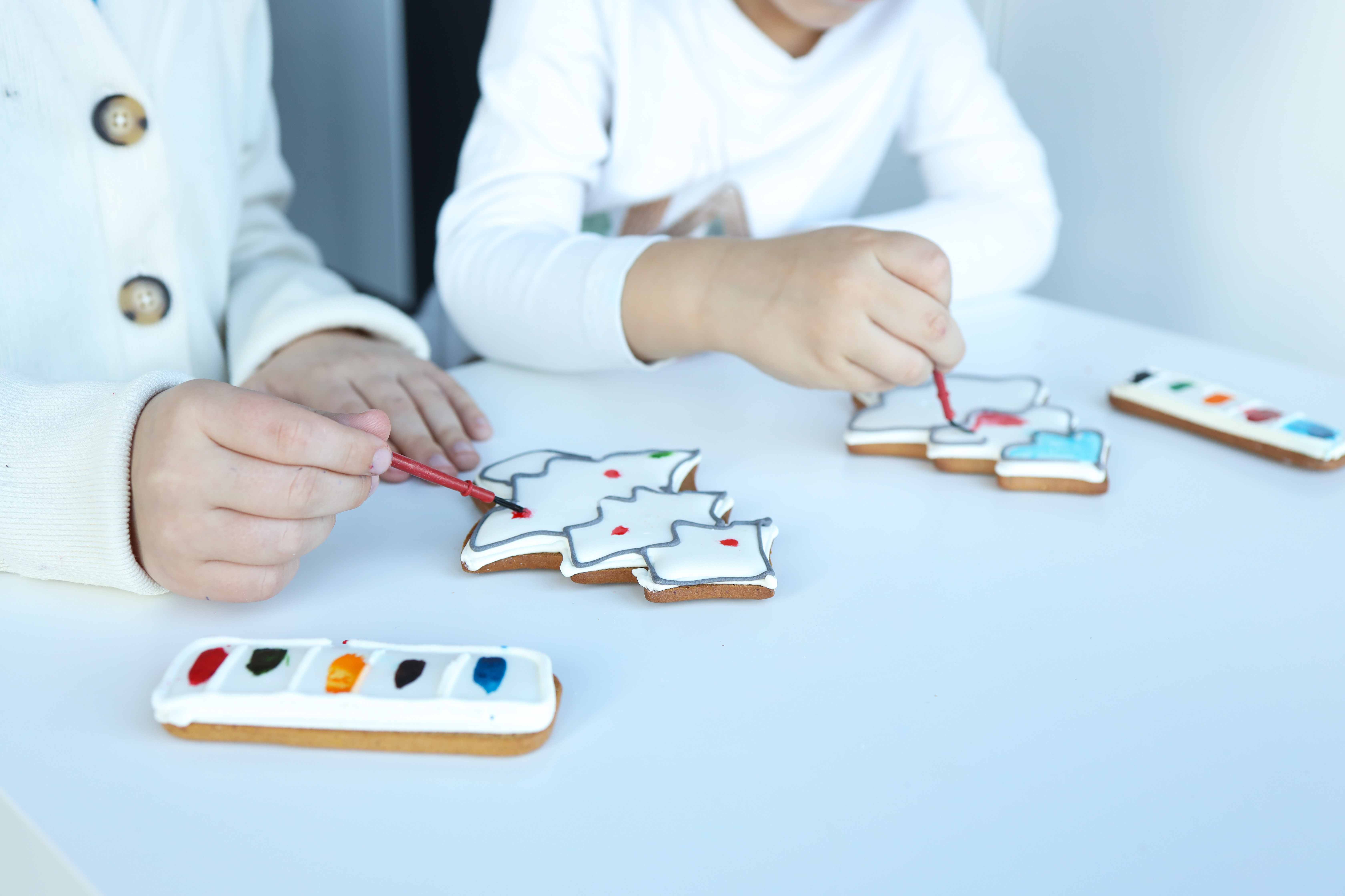 Практические упражнения для развития амбидекстрии